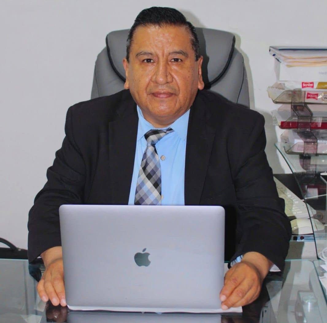 Retrato del Mtro. Octavio Landa Gutiérrez, abogado en Almoloya del Río, Estado de México